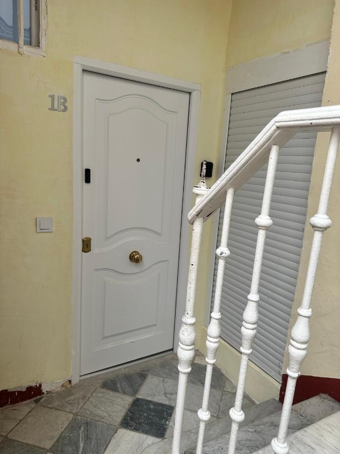 Apartamento Nebro Sol Cadiz Luaran gambar